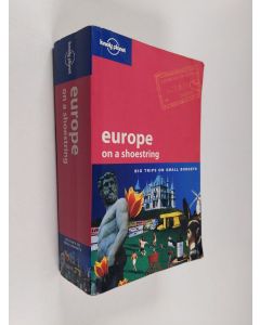 käytetty kirja Europe on a shoestring