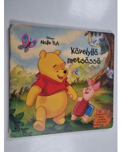 Kirjailijan Estrella Borrego käytetty kirja Kävelyllä metsässä