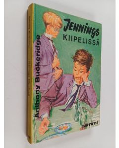 Kirjailijan Anthony Buckeridge käytetty kirja Jennings kiipelissä