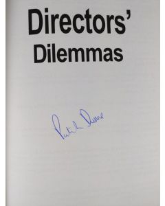 Kirjailijan Patrick Dunne käytetty kirja Directors' Dilemmas - Tales from the Frontline (signeerattu, ERINOMAINEN)