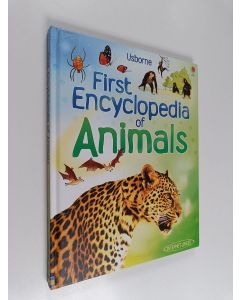 Kirjailijan Paul Dowswell käytetty kirja First encyclopedia of animals