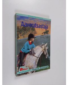 Kirjailijan Pamela Kavanagh käytetty kirja Aaveratsastaja