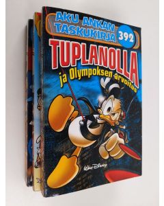 Kirjailijan Walt Disney käytetty kirja Aku Ankan taskukirja 390-392 : Outo lintu ; Kaikki kannelle ; Tuplanolla ja Olympoksen arvoitus