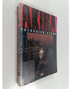 Kirjailijan Katsuhiro Otomo käytetty kirja Akira 1 : Akira