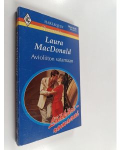 Kirjailijan Laura Macdonald käytetty kirja Avioliiton satamaan