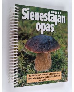 Kirjailijan Annukka Laaksonen käytetty teos Sienestäjän opas