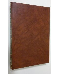 käytetty kirja Kirjavaliot : Perrault, E. G. : Kohtaus aluevesirajalla ; Eckert ,Allan W. : Haukkamäen poika ; Rickett, Frances ja McGraw, Steven : Niin kauan kuin on elämää ; Cornwell, Bernard : Kapteeni Sharpe ja Espanjan kulta