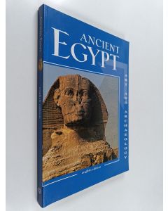 Kirjailijan Giorgio Agnese & Maurizio Re ym. käytetty kirja Ancient Egypt - Art and Archaeology