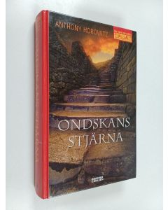 Kirjailijan Anthony Horowitz käytetty kirja Ondskans stjärna