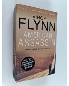 Kirjailijan Vince Flynn käytetty kirja American Assassin