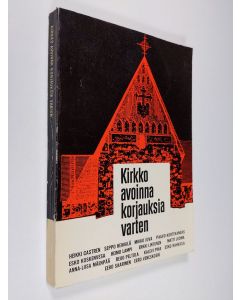 Tekijän Heikki Castren  käytetty kirja Kirkko avoinna korjauksia varten