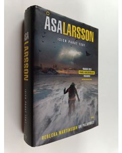 Kirjailijan Åsa Larsson käytetty kirja Isien pahat teot