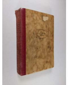 Kirjailijan Louisa M Alcott käytetty kirja Pikku miehiä