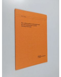 Kirjailijan Niilo Valonen käytetty teos Das volkskundliche Informantennetz des Nationalmuseums und der Stiftung Seurasaari