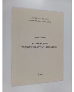 Kirjailijan Ausma Cimdiņa käytetty kirja Introduction to Modern Latvian Literature