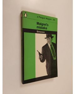 Kirjailijan Georges Simenon käytetty kirja Maigret's Mistake