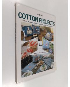 Kirjailijan Kumiko Kobayashi käytetty kirja Cotton projects : pillows, placemats, comforters and wonderful applique gifts