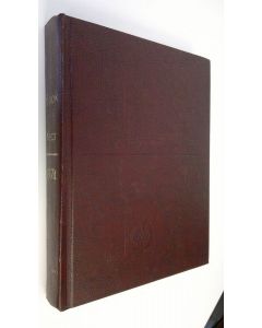 Kirjailijan William Benton käytetty kirja Britannica Book of the Year 1974 - Events of 1973