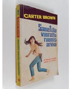 Kirjailijan Carter Brown käytetty kirja Sametilla vuorattu ruumisarkku