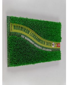 Kirjailijan David Parfitt käytetty kirja Nurmikon leikkaamisen taito - tee naapurisi vihreäksi kateudesta