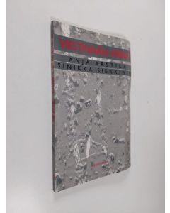 Kirjailijan Anja Arstila käytetty kirja Viestinnän virrat