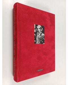 Kirjailijan Christine Fischer-Defoy käytetty kirja Marlene Dietrich Adressbuch