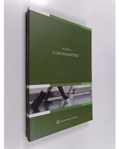 Kirjailijan Kirsi Hellsten käytetty kirja Ulkomaantyö