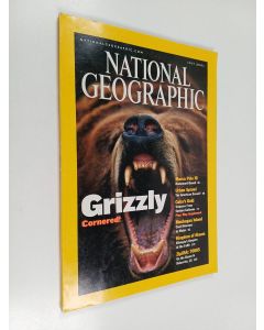 käytetty kirja National geographic july 2001