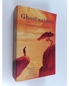 Kirjailijan David Mitchell käytetty kirja Ghostwritten