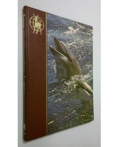 käytetty kirja Fauna villi eläinmaailma : Meret II