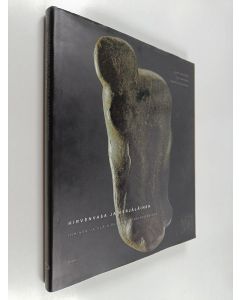 Kirjailijan Lauri Eriksson käytetty kirja Hirvenvasa ja kerjäläinen : ihminen ja eläin Suomen muinaisesineissä