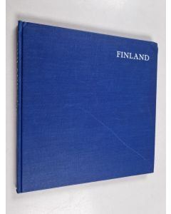 Kirjailijan Kurt Drost käytetty kirja Finland i färg