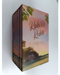 Kirjailijan Maija Kajanto käytetty kirja Kahvila Koivu (pahvikotelossa)