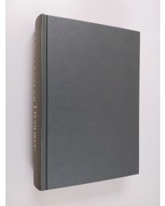 Kirjailijan Clive Cussler & Dirk Cussler käytetty kirja Puolikuu nousee