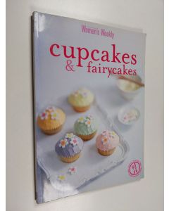 Kirjailijan Pamela Clark käytetty kirja Cupcakes & Fairy Cakes