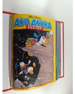 Kirjailijan Walt Disney uusi teos Aku Ankka ekstra 1-16/2011 (vuosikerta, kansiossa)