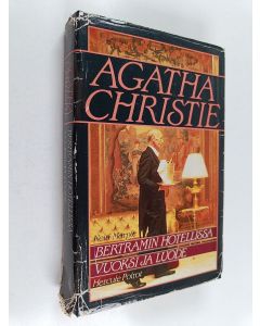 Kirjailijan Agatha Christie käytetty kirja Bertramin hotellissa : Vuoksi ja luode