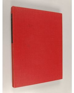 Kirjailijan Lennart Oesch käytetty kirja Suomen kohtalon ratkaisu Kannaksella v. 1944