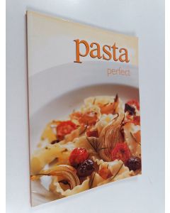 Kirjailijan Trident Press International & Richard Carroll käytetty kirja Pasta Perfect