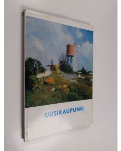 Kirjailijan Lassi ym. Lehtinen käytetty kirja Uusikaupunki = Nystad