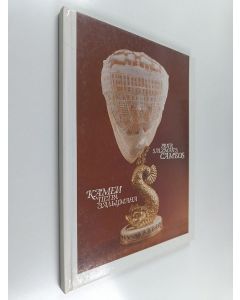 Kirjailijan B. B. Piotrovsky käytetty kirja Piotr Salzman's Cameos = Камеи Петра Зальцмана