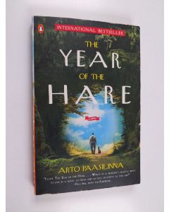Kirjailijan Arto Paasilinna käytetty kirja The year of the hare a novel