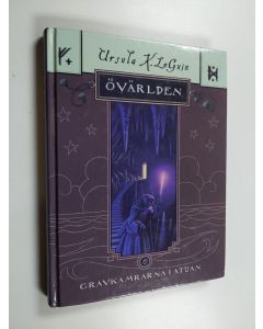 Kirjailijan Ursula K Le Guin käytetty kirja Gravkamrarna i Atuan