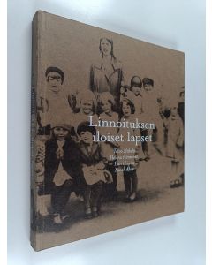 käytetty kirja Linnoituksen iloiset lapset