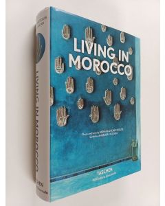 Kirjailijan Barbara Stoeltie & René Stoeltie käytetty kirja Living in Morocco