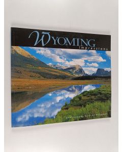 Kirjailijan Fred Pflughoft käytetty kirja Wyoming Impressions