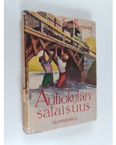 Kirjailijan Sten Sternberg käytetty kirja Autiokylän salaisuus : nuorisonromaani