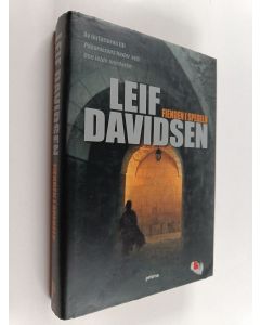 Kirjailijan Leif Davidsen käytetty kirja Fienden i spegeln