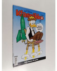 Kirjailijan Walt Disney käytetty teos Aku Ankka klassikko 319 3/2022