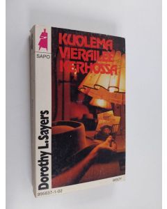 Kirjailijan Dorothy L Sayers käytetty kirja Kuolema vierailee kerhossa